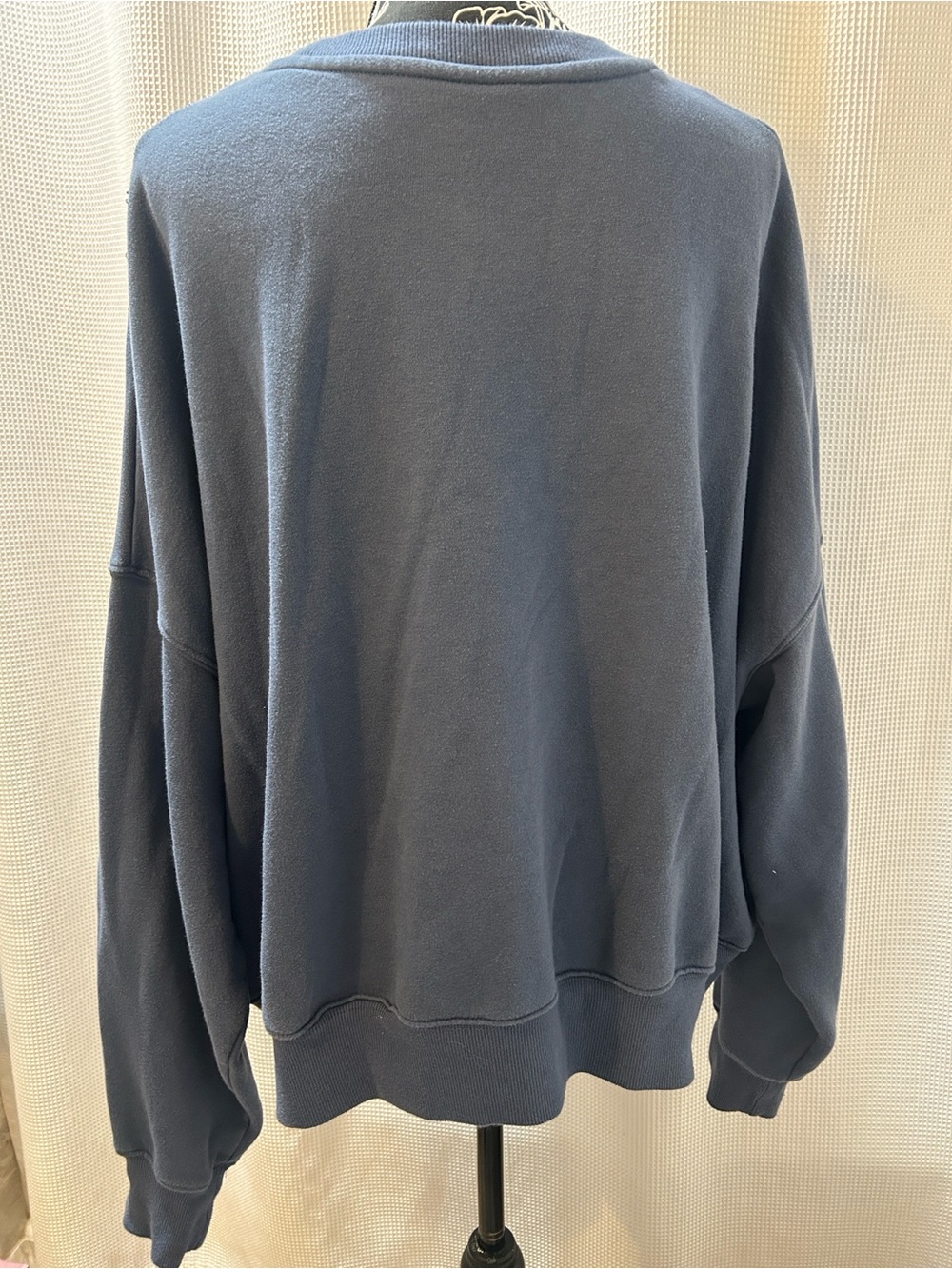 Buc-ee’s Oversized Lounge Set Sweatshirt 3X & Shorts XL Blue Beaver Patch - Picture 4 of 5
